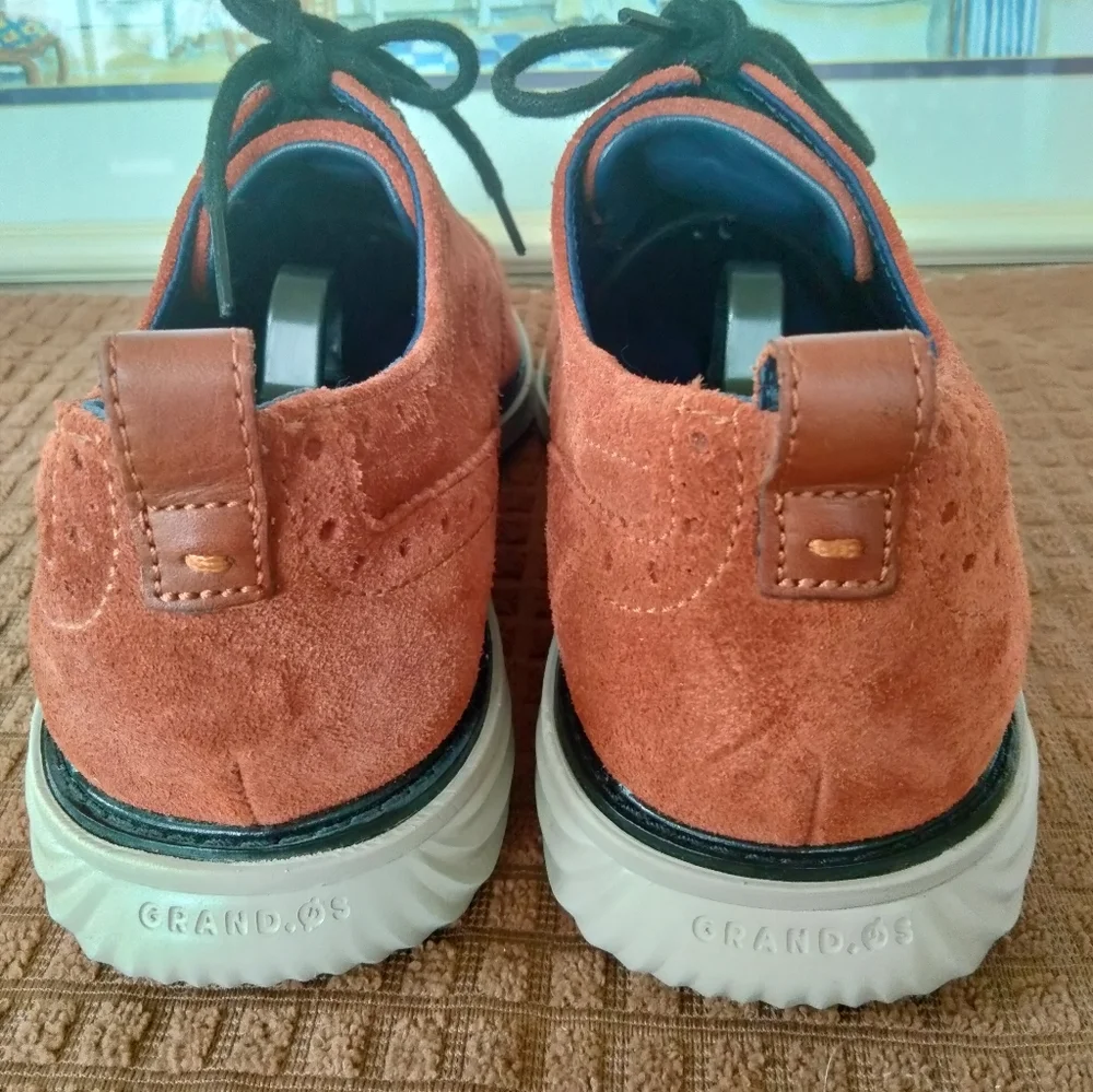Cole Haan reposhing this